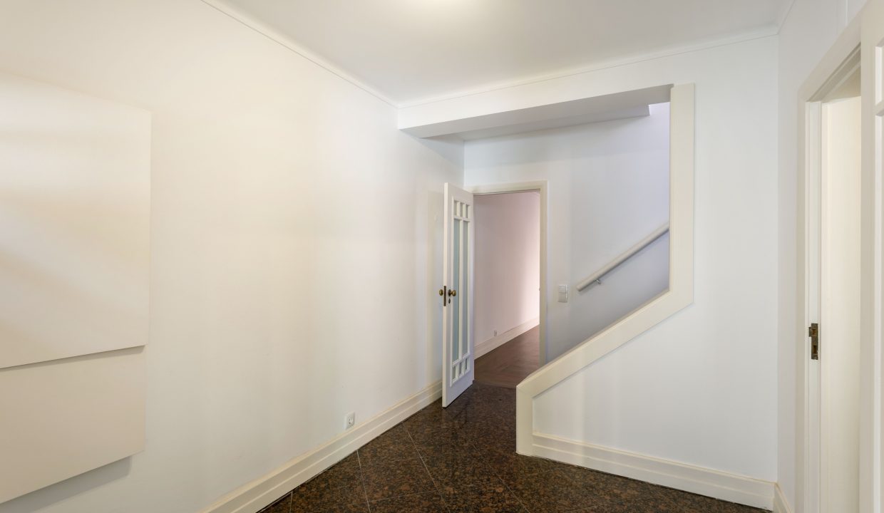 ID235b9801-0000-0500-0000-00001579a994